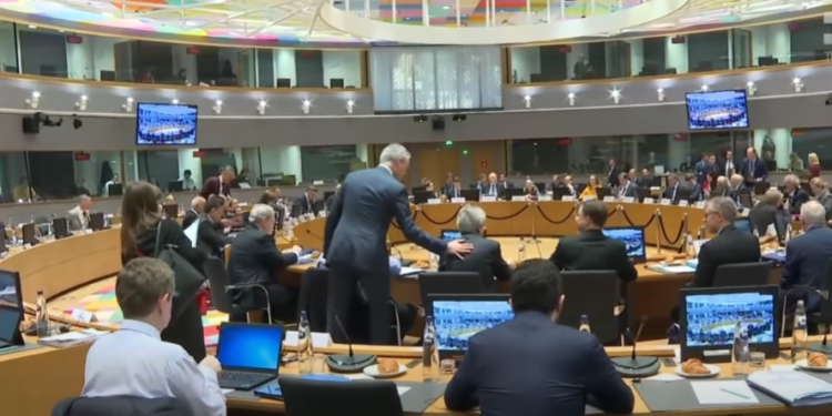 Нікчемність договорів про закупівлю  стороною яких є особи, пов’язані з державою-агресором